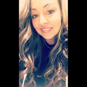 Meet your Posher, Marissa